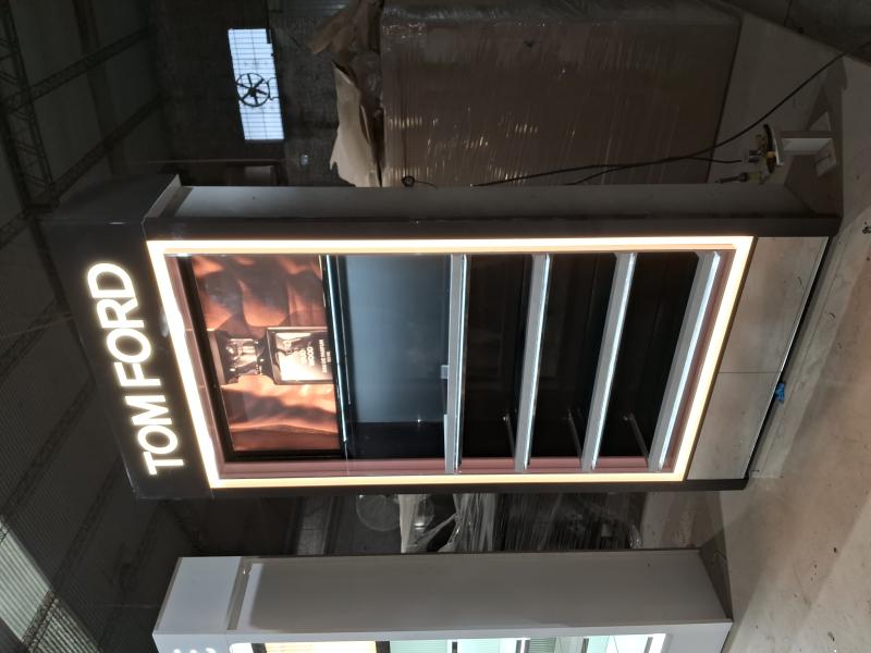 ESTEE LAUDER - EZEIZA